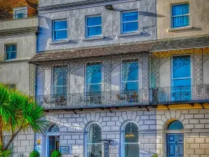 Gloucester House