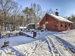 Killingly Barnyard Studio in Wine Country!