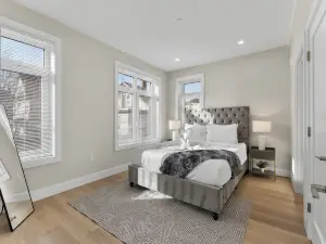 ลักชัวรี 2 ห้องนอน ใกล้ เคมบริดจ์