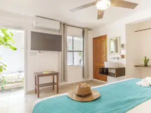 La Diosa Kali Beach Front Hotel