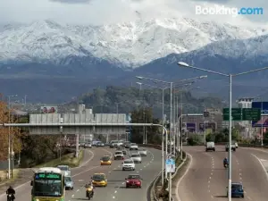 Mistela Altos de Mendoza- Zona Residencial Destacada a Pasos de Ciudad y 2 Bodegas