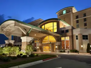 Embassy Suites by Hilton Atlanta Kennesaw Town Center