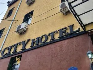 Garni Hotel City