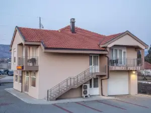 Rest Apartments