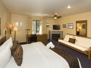Holiday Haus