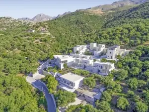 Polyrizos Hotel