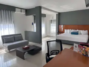 Days Inn by Wyndham Minatitlan