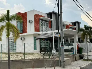Acik Homestay