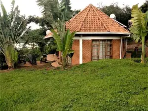 SUGIRA ECO-RESORT