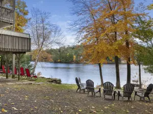 Beautiful Year-Round Lakefront Home