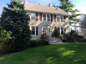Alpine Haus Bed & Breakfast Inn