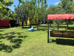 Rif Sapanca - Adult Only