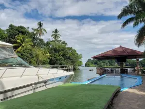 Hotel El Reith Lake