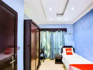 OYO 137 Marina Hotel