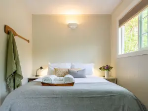 Barefoot Villas Room 5 Eagle