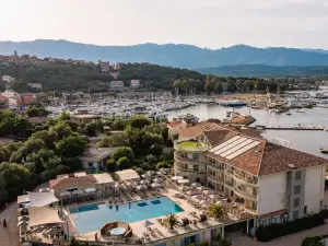 Hotel Costa Salina