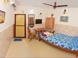 Rajalakshmi Guest House