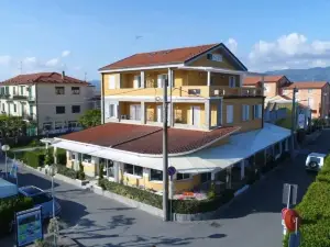 Maison Del Magra