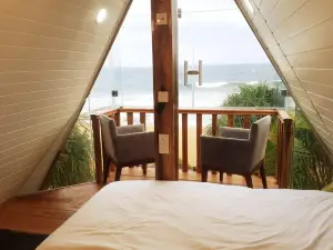 Sri Lanka Beach House Hotel and Spa