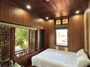 Mai Viên Homestay & Restaurant