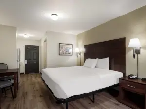 Suburban Studios Denver Central-Arvada