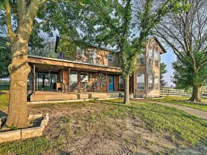 Charming Hamilton Farmhouse w/ Country Views!