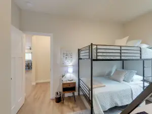 Family-friendly Florence Home: 3 Mi to the Coast!
