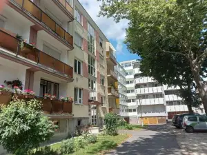 Gyöngy Apartman