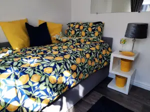 Medway Bungalow, SEND Accessible, The Apple Tree in (Rainham) Gillingham, Kent.