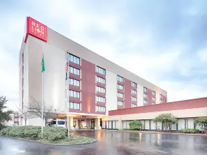 Red Lion Hotel Conference Center Renton