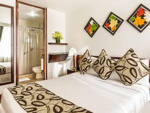 Hotel Platinum Suite