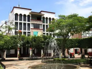 Hotel Plaza Tarasca