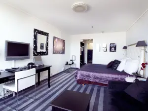 Home Hotel Grand Olav
