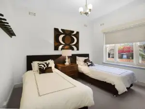 The Beach House Apartment