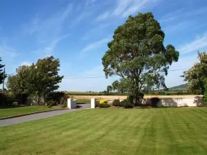 Cradog Farmhouse B&B