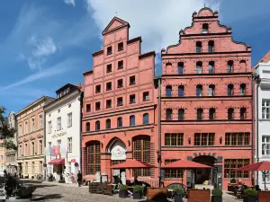 Romantik Hotel Scheelehof Stralsund