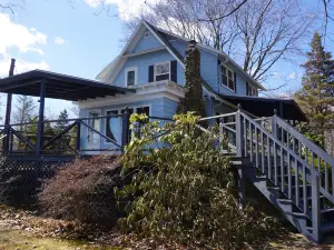 Susquehanna River House