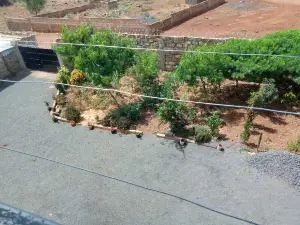 Lux Suites Hotfoot Homestays  Isiolo