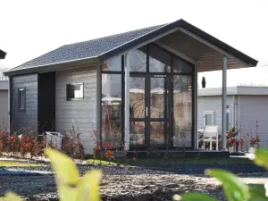 Lodge 4.5 km from the Seaside Town of Rockanje