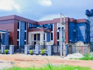 Entrust Hotel and Suites