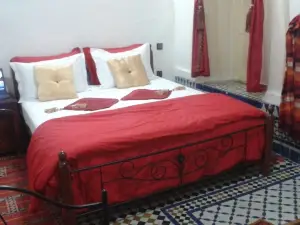 Riad Azrou