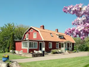 Allégården Kastlösa Hotell