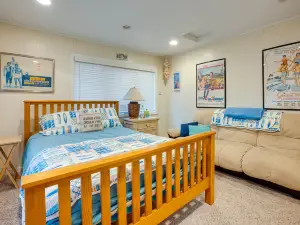 The Lighthouse: 3 Acre Port Orford Oceanfront Home