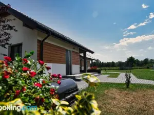 Apartamenty I Domki u Basi