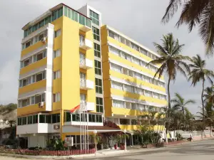 Hotel Ritz Sumbe