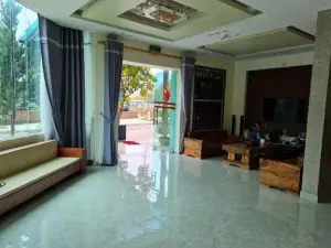 Minh Sơn Hotel