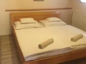 Anonim Apartman