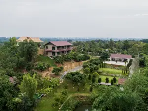 Thanburi Resort