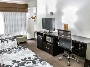 Sleep Inn Near Outlets