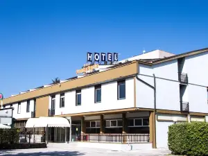 Hotel Santa Lucia